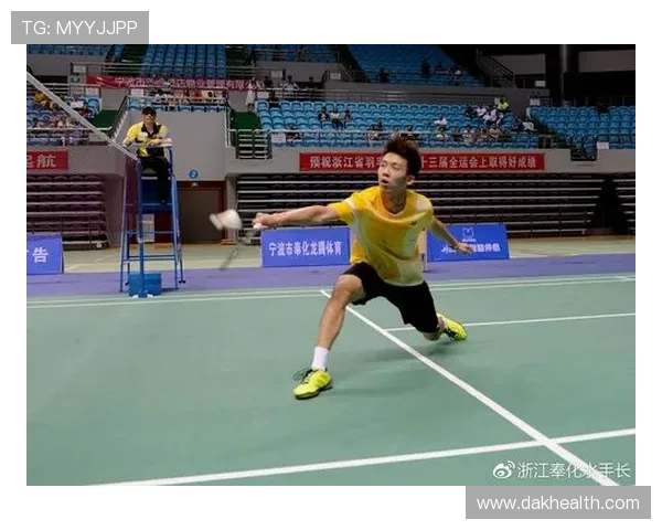 武汉羽毛球队与西安羽毛球队赛后复盘分析灵活性表现与战术调整